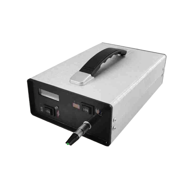 Autopsie des implants orthopédiques Saw M-41 Power-Source-console