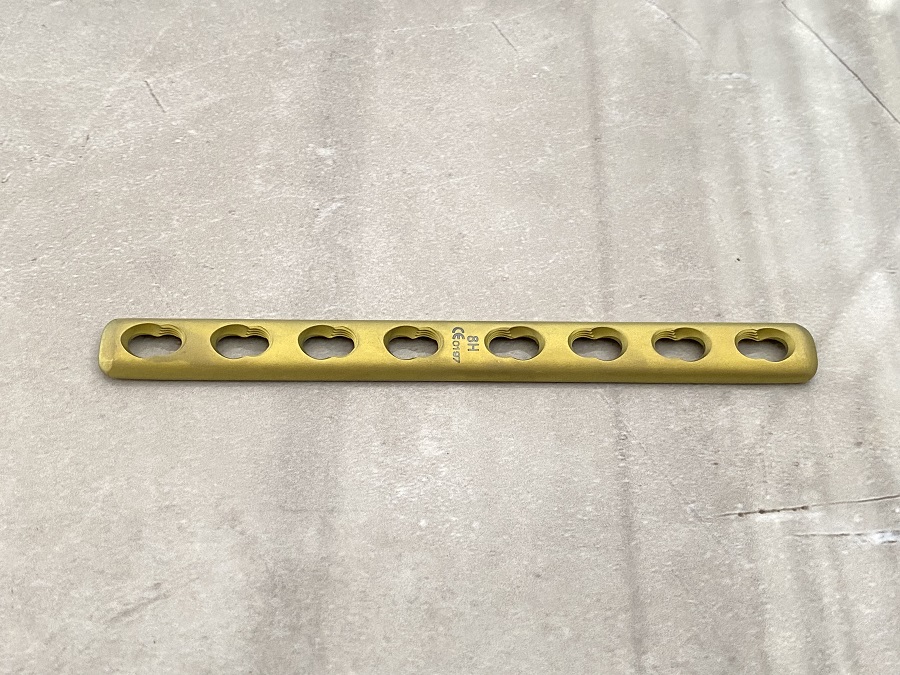 Plaque de verrouillage tubulaire 1/3