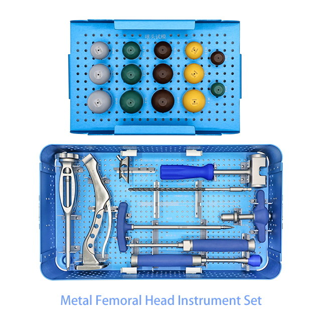 Ensemble d'instruments de tête fémorale métallique
