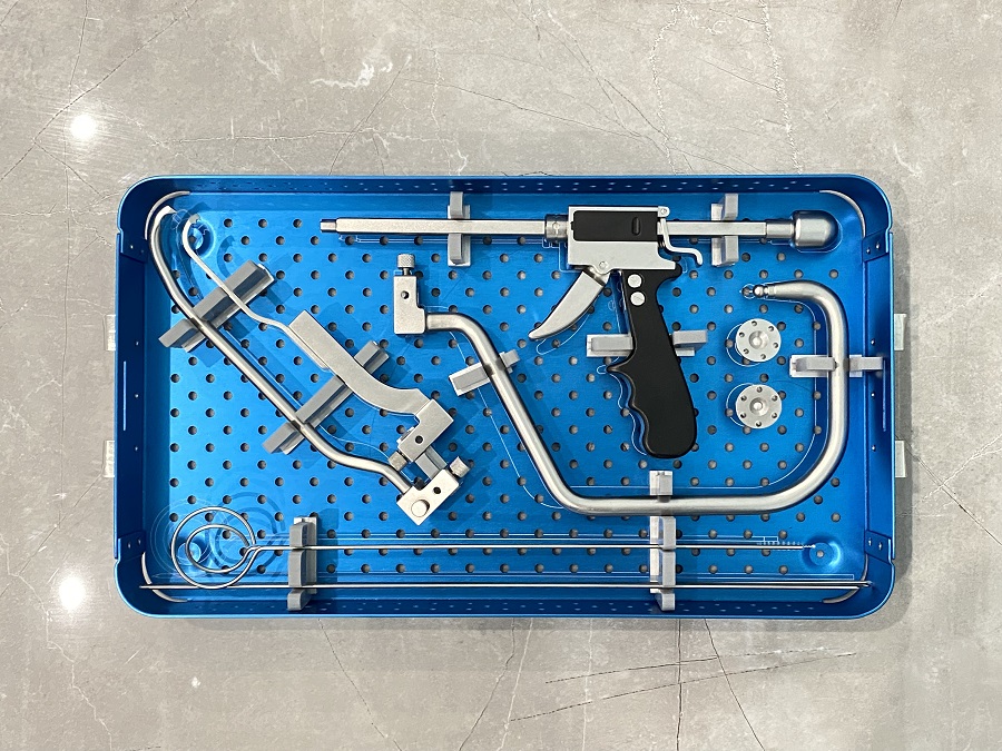 Ensemble d'instruments de pince de r&eacute;duction colin&eacute;aire