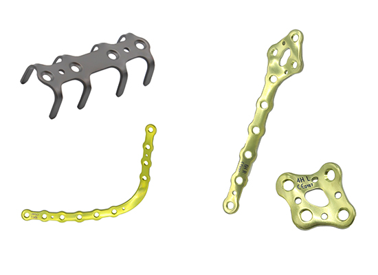 czmeditech-plaque-de-fixation-de-c&ocirc;tes-thoraciques-implant-01