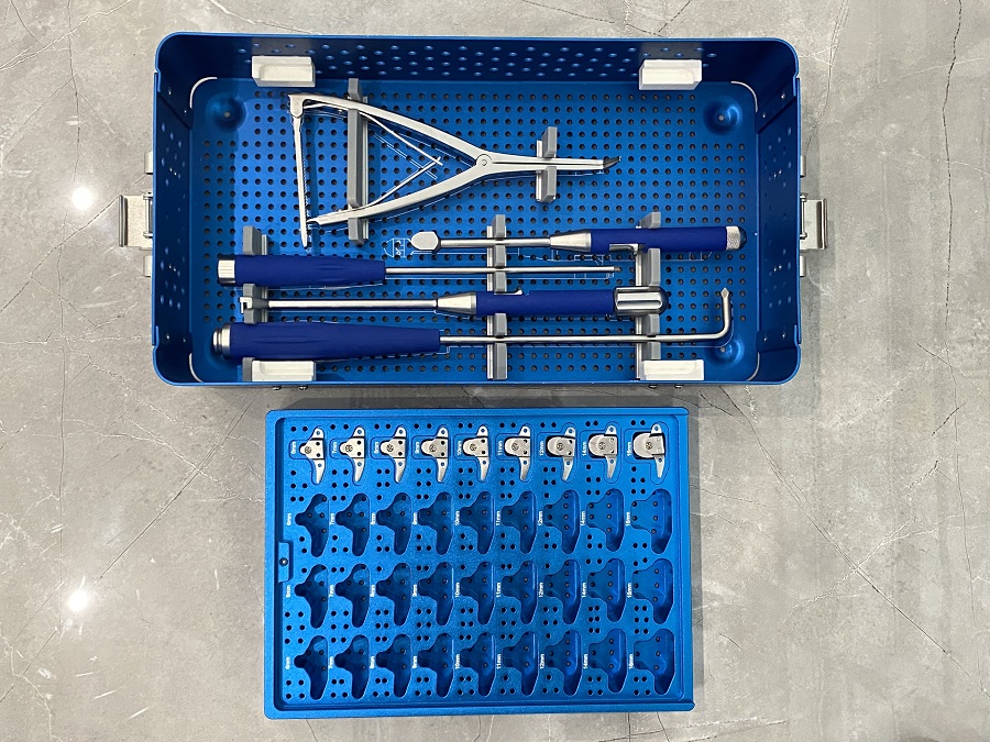 Ensemble d'instruments de distracteur cervical