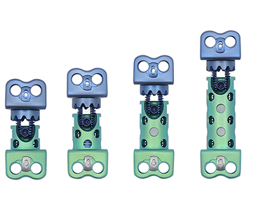 Cage en maille en titane extensible cervical