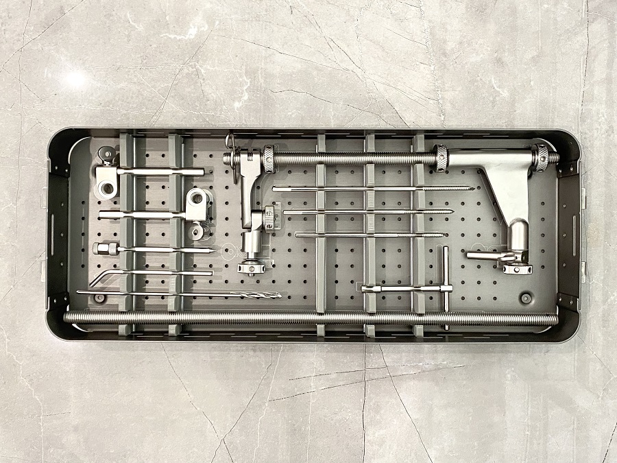Ensemble d'instruments pour &eacute;carteur emur