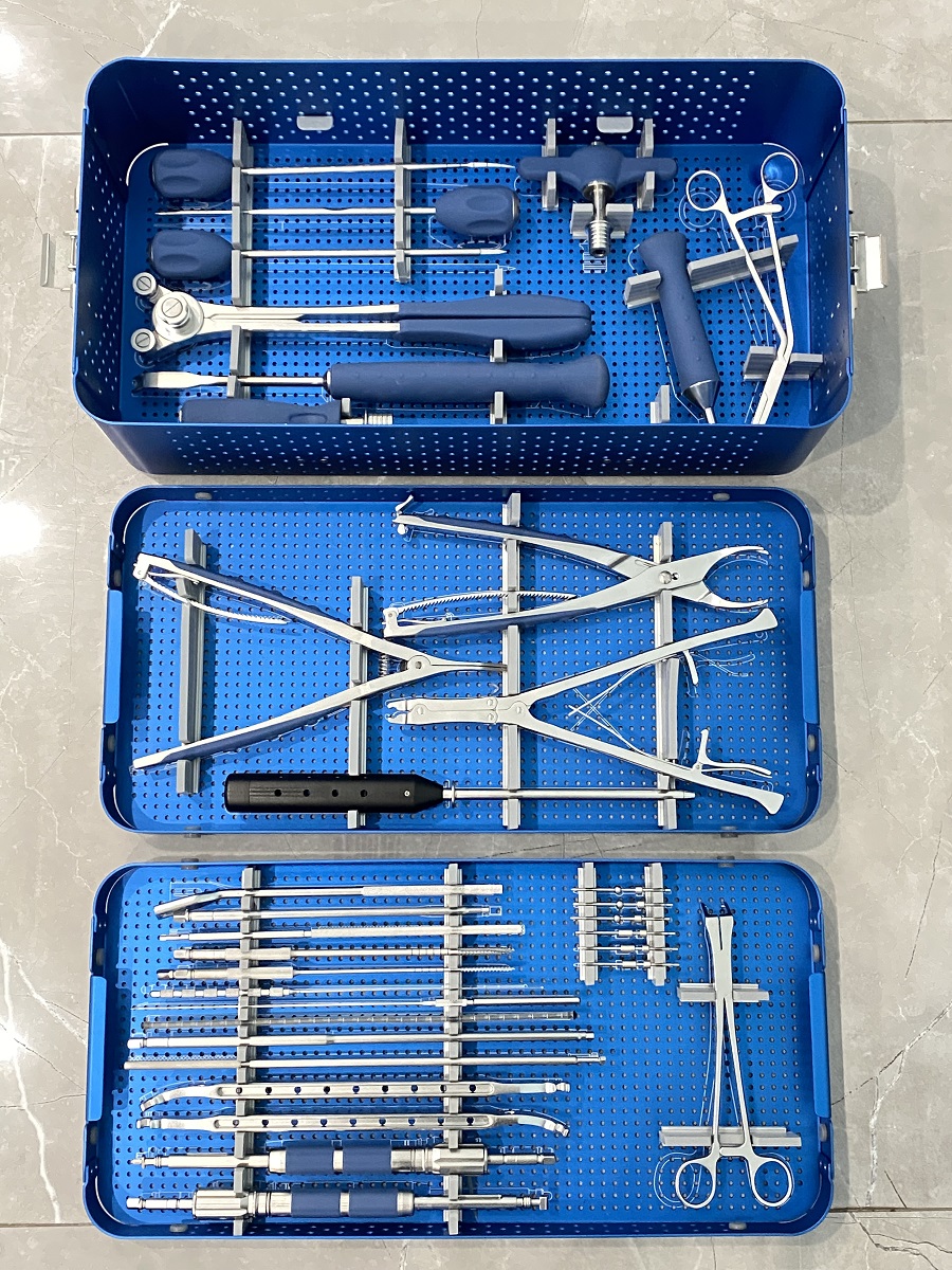 6.0 ensemble d'instruments spinaux